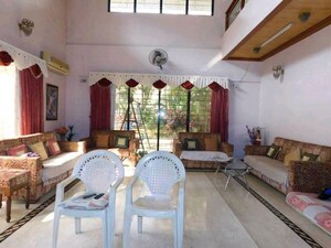 Living Room in 4 BHK Independent House at Subhash Nagar – for Sale