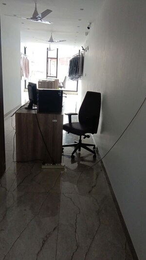 Team Area in  Showroom at Ambala Highway – for Sale