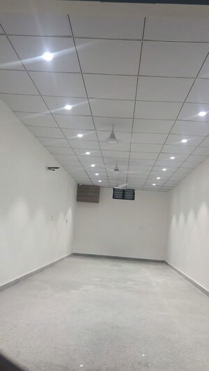 Team Area in  Showroom at Ambala Highway – for Sale