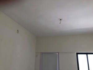 Room in 1 BHK Apartment at Magarpatta City Heliconia, Hadapsar – for Rent
