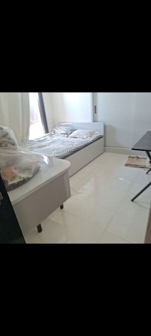 Team Area in 1 BHK Apartment at Subhash Nagar – for Rent