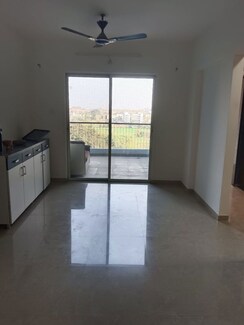 2 BHK Apartment For Rent in Pristine Viva