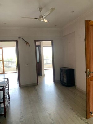 Room in 3 BHK Apartment at BPTP Amstoria, Sector 102 – for Sale