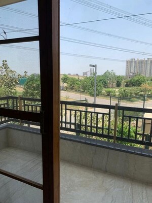 Balcony in 3 BHK Apartment at BPTP Amstoria, Sector 102 – for Sale