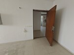 3 BHK 148 Sq.Ft. Apartment in DLF Regal Gardens