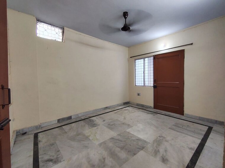 Room, south delhi 1.5 Bedroom 450 Sq.Ft. Apartment In South Delhi Delhi 10371241