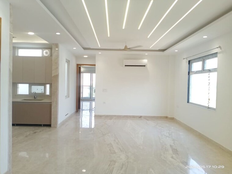 Room, jawahar nagar 3 Bedroom 1500 Sq.Ft. Apartment In Jawahar Nagar Delhi 10371248