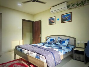 Bedroom in 3 BHK Apartment at Civil Lines – for Rent
