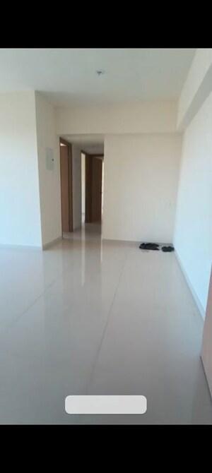 Room in 2.5 BHK Apartment at Lodha Casa Supremo, Mira Road East – for Rent