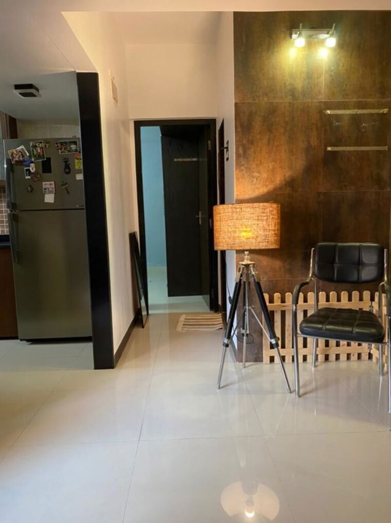 Living Room, lokhandwala complex 1 Bedroom 600 Sq.Ft. Apartment In Lokhandwala Complex Mumbai 10371290
