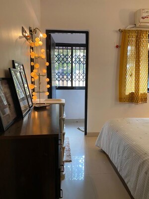 Living Room in 1 BHK Apartment at Lokhandwala Complex – for Rent