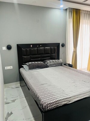 Bedroom in 4 BHK Apartment at Logix Blossom County, Sector 137 – for Rent
