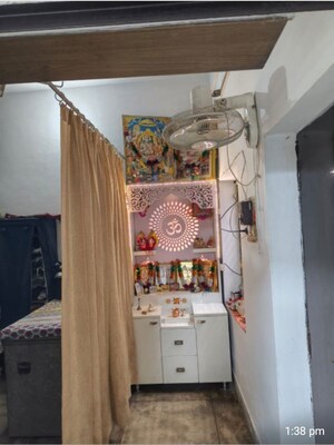 Furnished Amenities in 5 BHK Independent House at Sanjay Gandhi Puram – for Sale