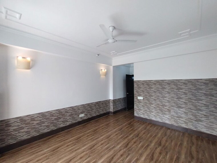 Swimming Pool, bptp-freedom-park-life 3.5 Bedroom 2250 Sq.Ft. Apartment In Sector 57 Gurgaon 10370268