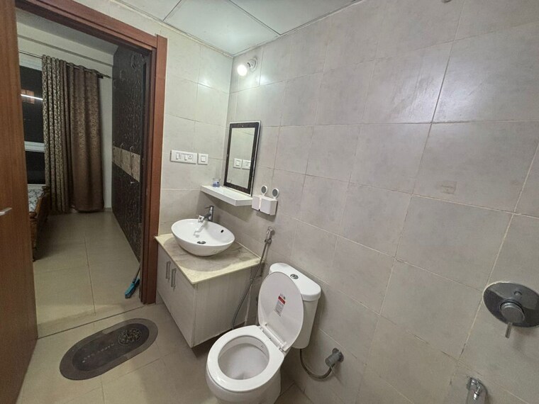 Bathroom, bhartiya-nikoo-homes 2 Bedroom 1150 Sq.Ft. Apartment In Thanisandra Main Road Bangalore 10371336