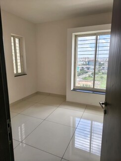 2 BHK Apartment For Rent in Yashwin Supernova
