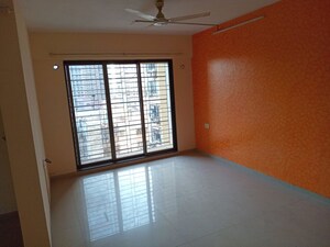 Room in 3 BHK Apartment at Andheri West – for Sale