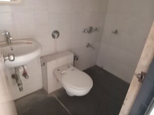 Bathroom in 3 BHK Apartment at Andheri West – for Sale