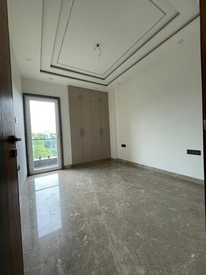 Room in 3 BHK Builder Floor at Ashok Vihar – for Sale