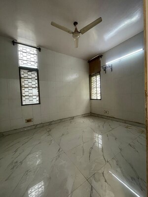 Room in 2 BHK Builder Floor at Ashok Vihar – for Sale