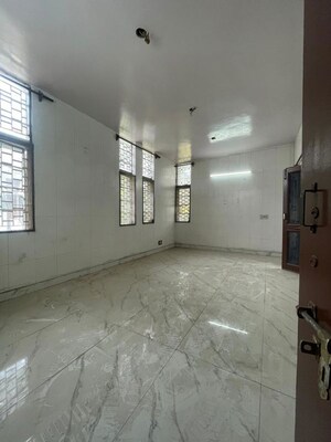 Room in 2 BHK Builder Floor at Ashok Vihar – for Sale