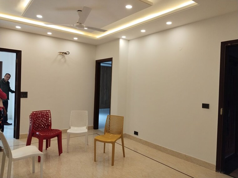Living Room, jasola vihar 4 Bedroom 3200 Sq.Ft. Builder Floor In Jasola Vihar Delhi 10371372