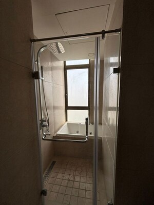 Bathroom in 2 BHK Apartment at M3M Golf Estate, Sector 65 – for Sale