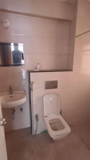 Bathroom in 3 BHK Apartment at Meena Parvati Sadan, Chembur – for Rent