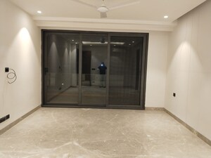Room in 5 BHK Penthouse at Jawahar Nagar – for Rent