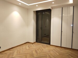 Room in 5 BHK Penthouse at Jawahar Nagar – for Rent