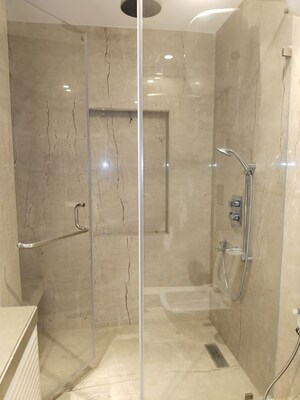 Bathroom in 5 BHK Penthouse at Jawahar Nagar – for Rent