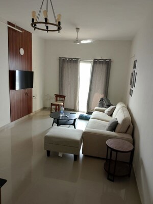 Team Area in 3 BHK Apartment at Indiabulls Greens, New Panvel – for Rent