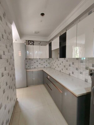 Kitchen in 2 BHK Builder Floor at Sector 46 – for Rent