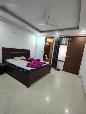 Bedroom in 2 BHK Builder Floor at Sector 46 – for Rent