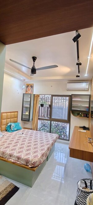 Bedroom in 3.5 BHK Apartment at Oxy Beaumonde, Viman Nagar – for Sale