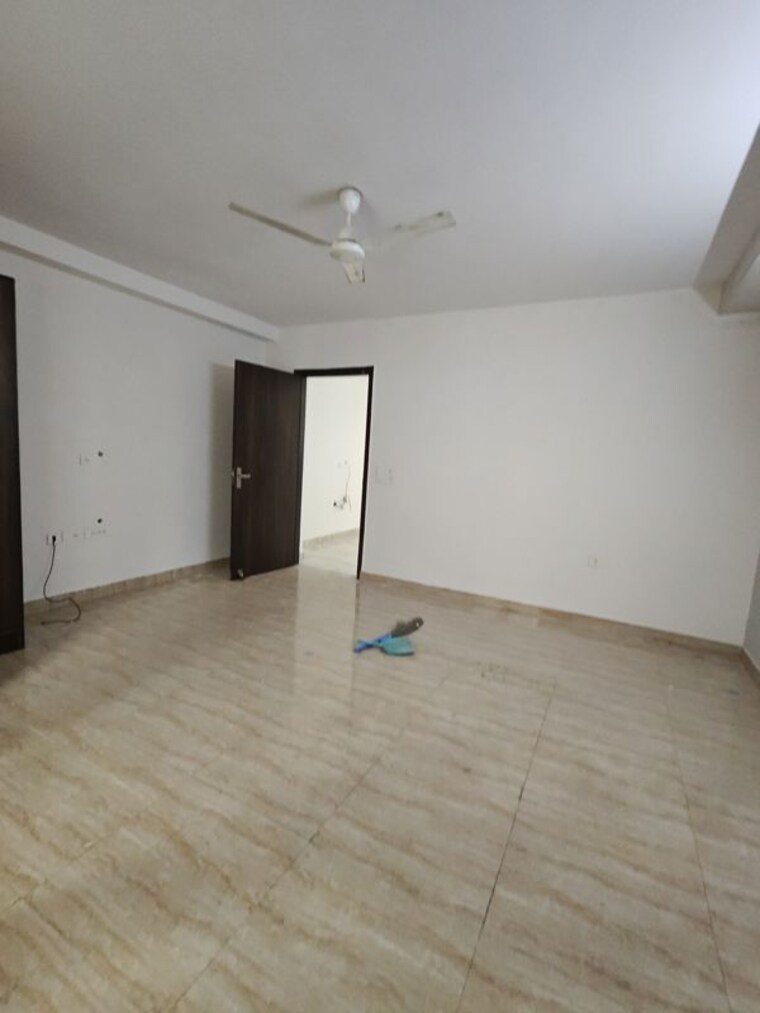 Room, ansal-sushant-lok-i 2 Bedroom 150 Sq.Yd. Builder Floor In Sector 43 Gurgaon 10371491