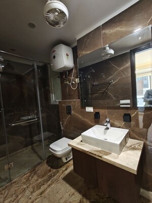 Team Area in 3 BHK Builder Floor at Ansal Sushant Lok I, Sector 43 – for Sale