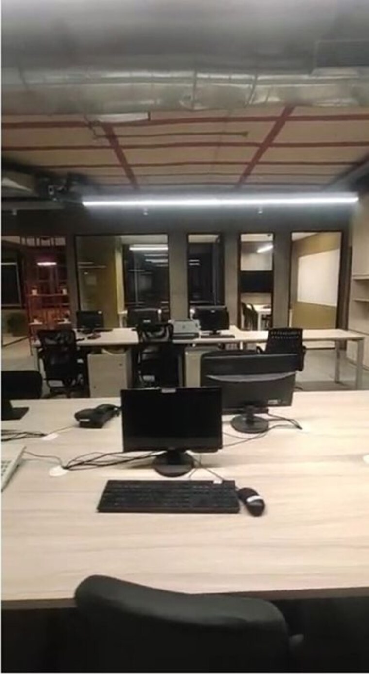 Team Area, sindhi-society Commercial Office Space 4420 Sq.Ft. In Chembur Mumbai 10371496