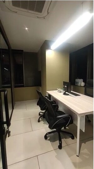 Team Area in  Office Space at Sindhi Society, Chembur – for Sale