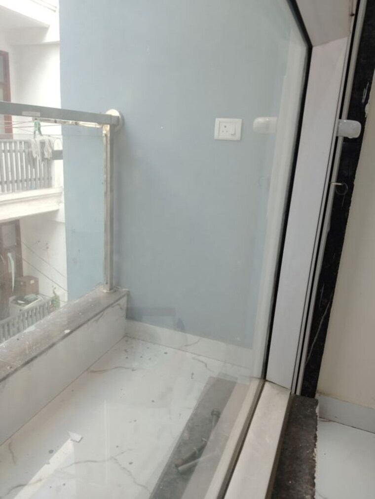 Balcony, panchsheel vihar 3 Bedroom 1250 Sq.Ft. Apartment In Panchsheel Vihar Delhi 10371520