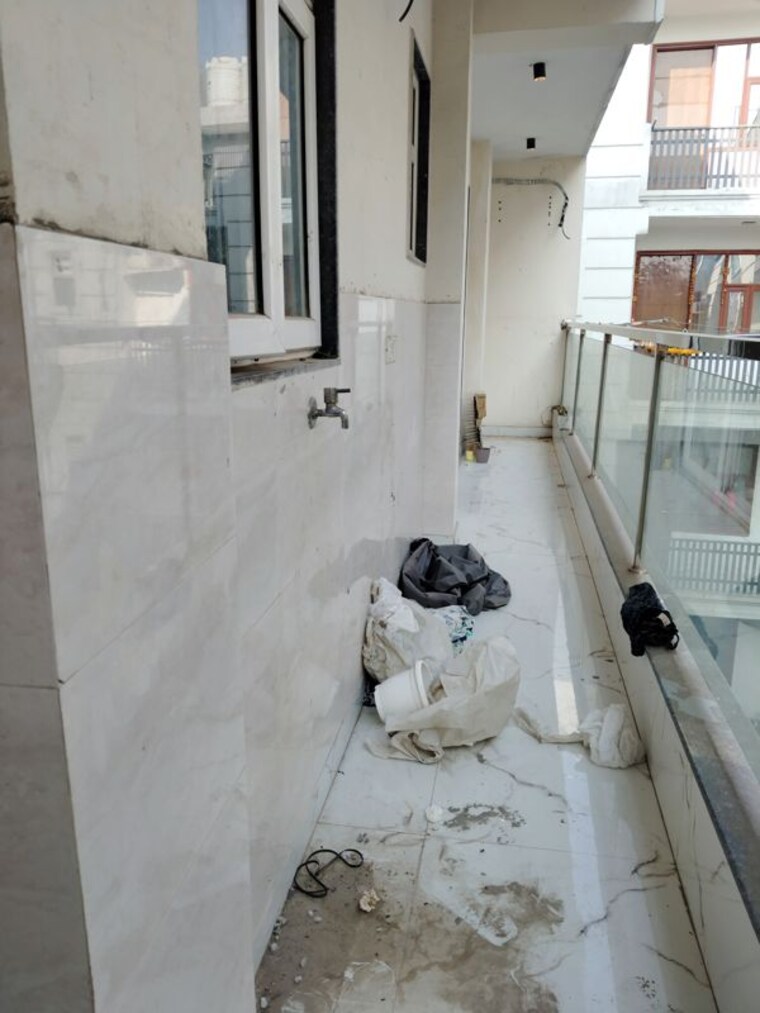 Balcony, panchsheel vihar 3 Bedroom 1250 Sq.Ft. Apartment In Panchsheel Vihar Delhi 10371520