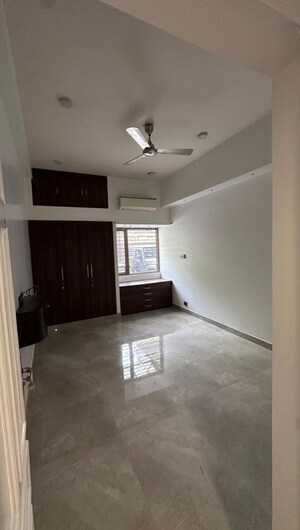 Room in 3 BHK Builder Floor at Anand Niketan – for Rent