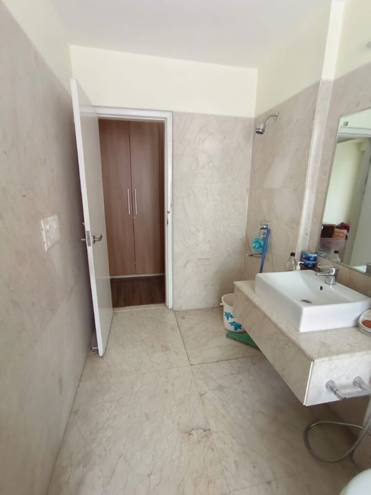 Bedroom, emaar-the-palm-drive-the-premier-terraces 3 Bedroom 1950 Sq.Ft. Apartment In Sector 66 Gurgaon 10371554