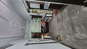 Bedroom in  Apartment at Dilshad Garden – for Rent