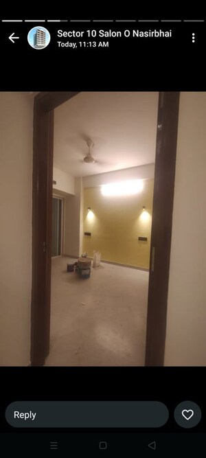Room in 2 BHK Apartment at Arinda CHS, Vashi Sector 10 – for Rent