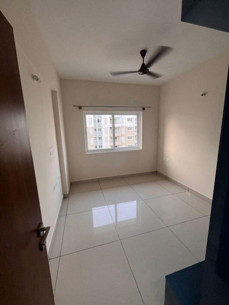 Bathroom, prestige-green-gables 3 Bedroom 1405 Sq.Ft. Apartment In Panathur Bangalore 10371599