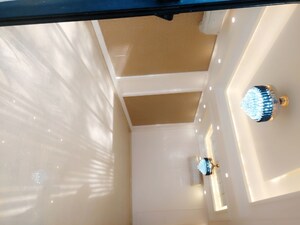 Furnished Amenities in 3.5 BHK Builder Floor at Mayfield Garden – for Sale