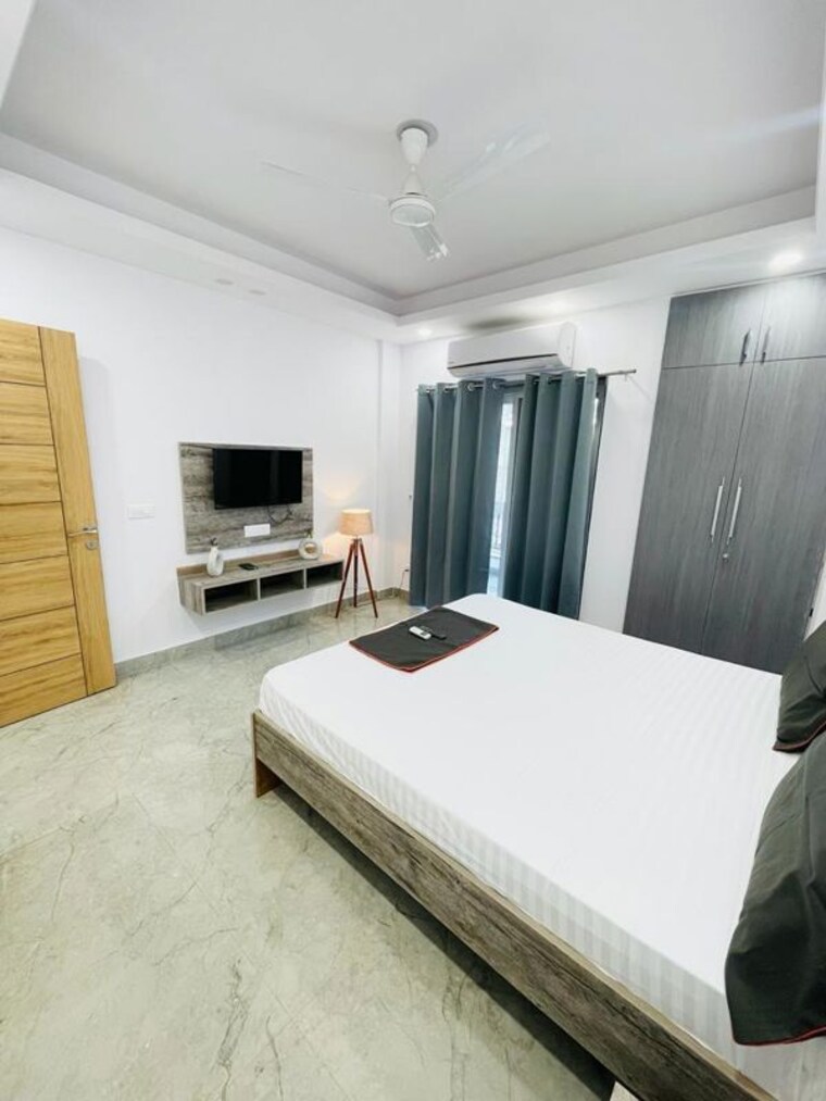 Bedroom, ansal-sushant-lok-i 1 Bedroom 400 Sq.Ft. Builder Floor In Sector 43 Gurgaon 10371631