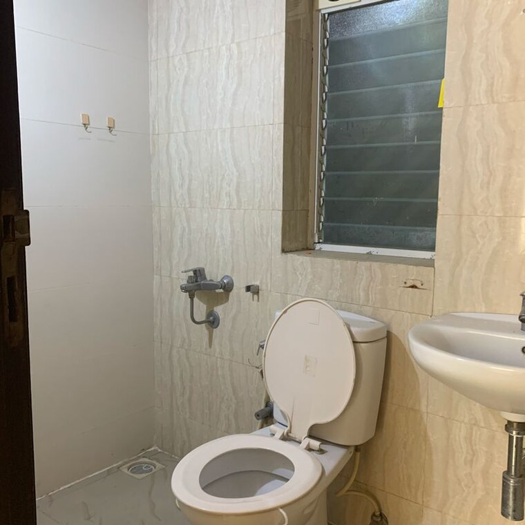 Bathroom, aditya-apartment-borivali 1 Bedroom 450 Sq.Ft. Apartment In Chikoowadi Mumbai 10371659