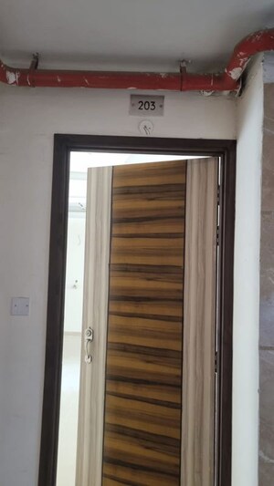 Building Lobby in 3 BHK Apartment at Samridhi Luxuriya Avenue, Sector 150 – for Rent